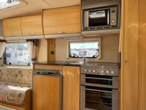 2009 STERLING EUROPA 460 3.jpg